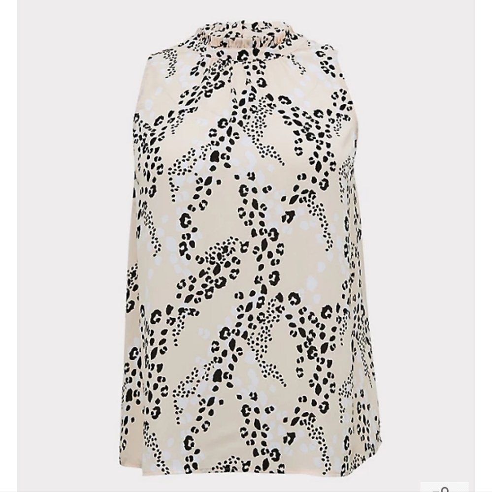 Torrid georgette mock neck Sleeveless top
